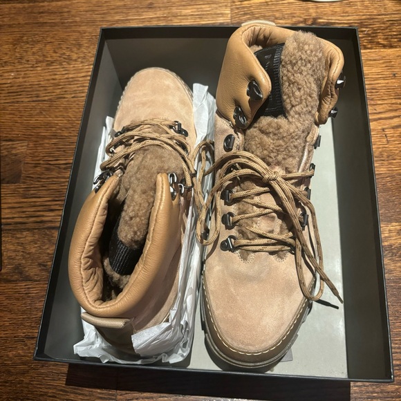 Vic Matie Leather Ankle Boots Size 7 and 11 - Picture 5 of 6